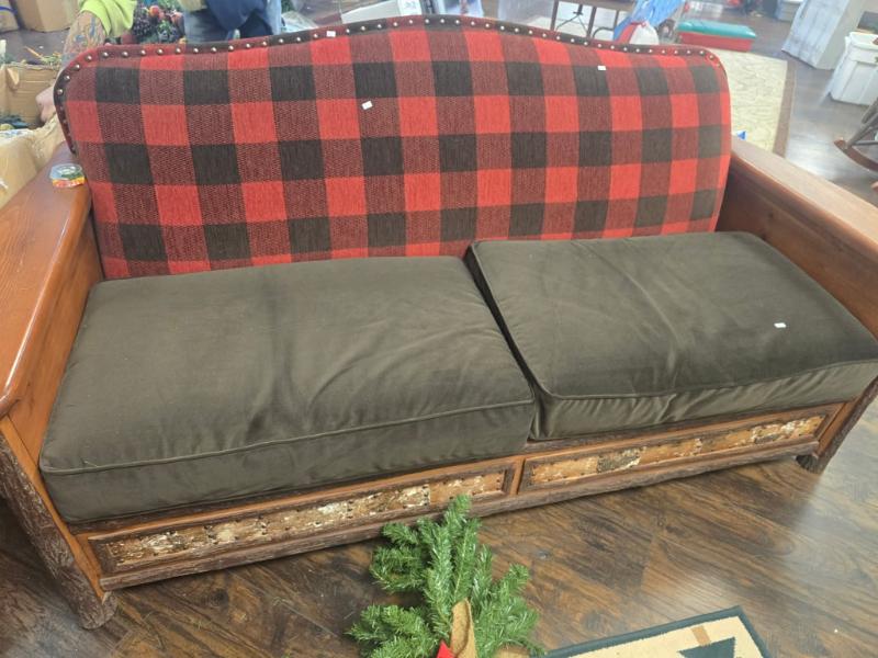 Sale Photo Thumbnail #3