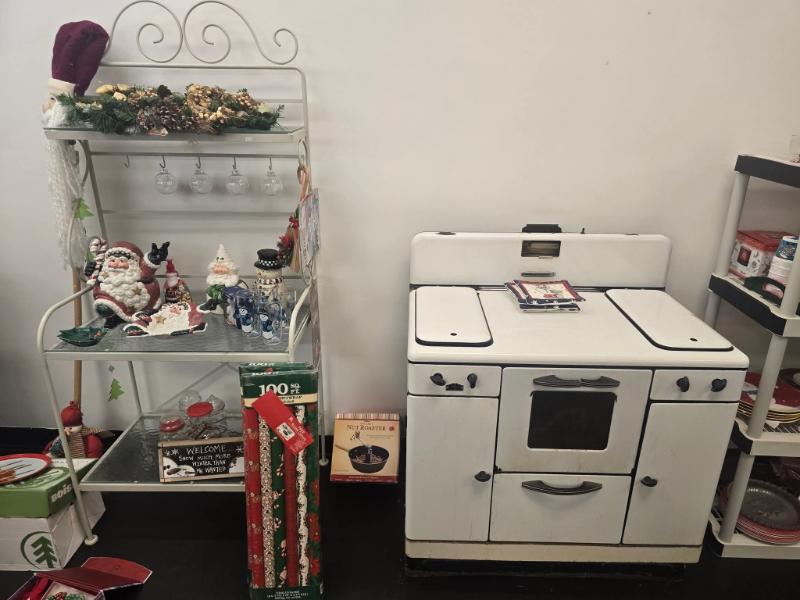 Sale Photo Thumbnail #5