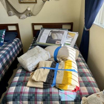 Sale Photo Thumbnail #24