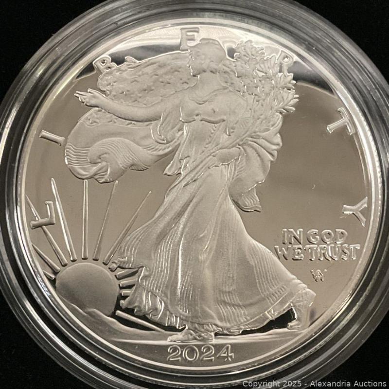 Sale Photo Thumbnail #32