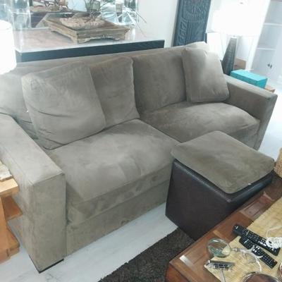 Sale Photo Thumbnail #32