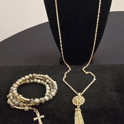 Religious Jewelry Lot
