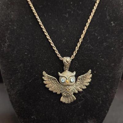 Sterling Silver Owl Pendant w/Chain