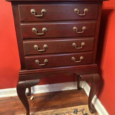 Sale Photo Thumbnail #273