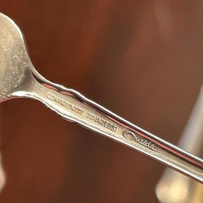 Sale Photo Thumbnail #268