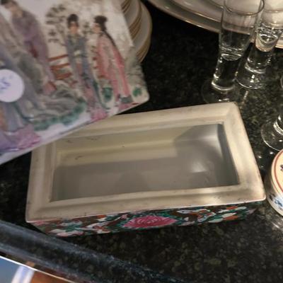 Sale Photo Thumbnail #466