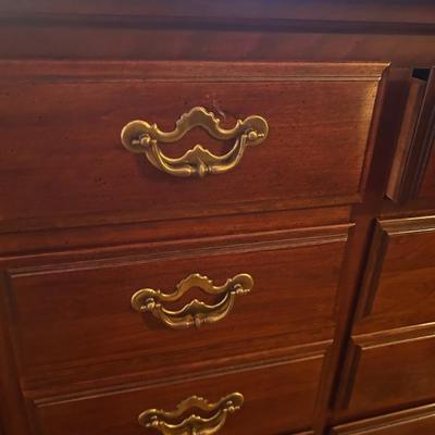 Sale Photo Thumbnail #581