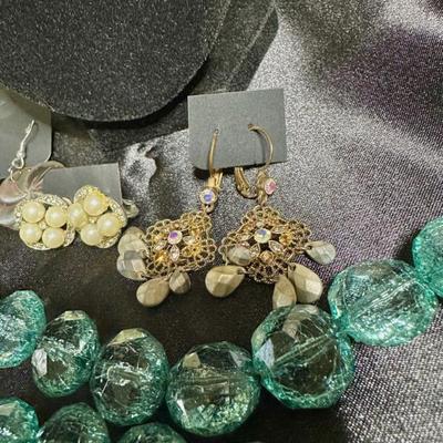 Sale Photo Thumbnail #400