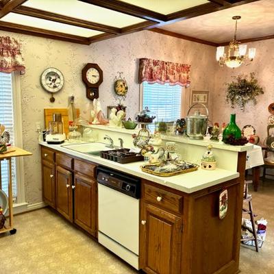 Sale Photo Thumbnail #314