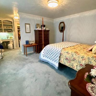 Sale Photo Thumbnail #414