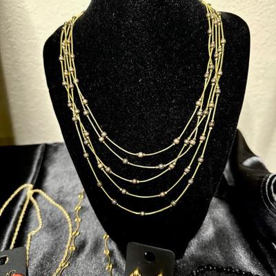 Sale Photo Thumbnail #363