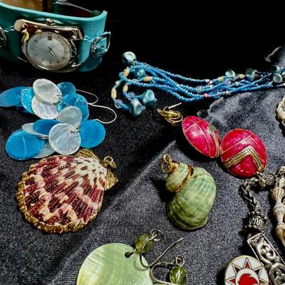 Sale Photo Thumbnail #358