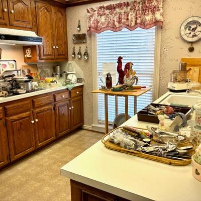 Sale Photo Thumbnail #310