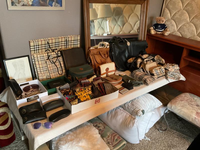 Sale Photo Thumbnail #21