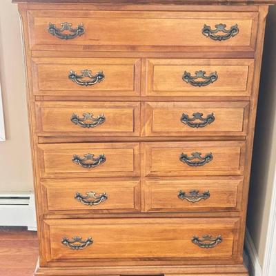 Sale Photo Thumbnail #132