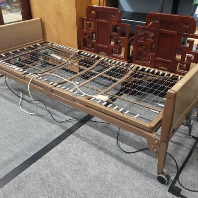 Sale Photo Thumbnail #68