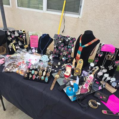 Sale Photo Thumbnail #3