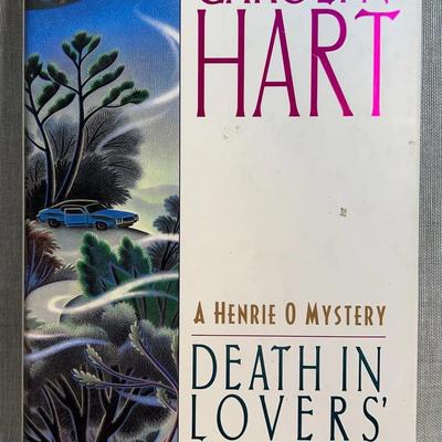 Death in lovers lane by carolyn hart