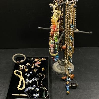 Sale Photo Thumbnail #241