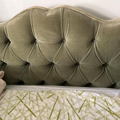 Sale Photo Thumbnail #77