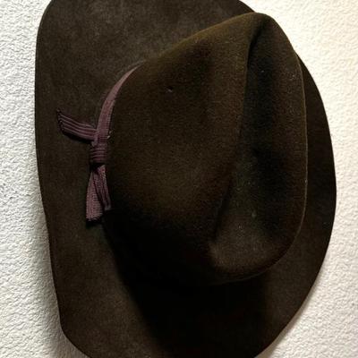 Sale Photo Thumbnail #142