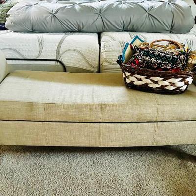 Sale Photo Thumbnail #128