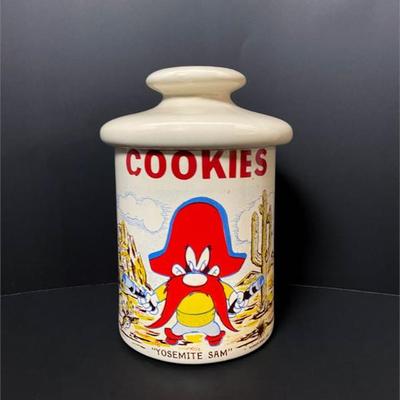 1971 McCoy Yosemite Sam Cookie Jar.jpg