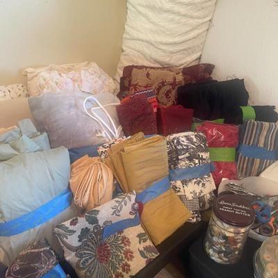 Sale Photo Thumbnail #96