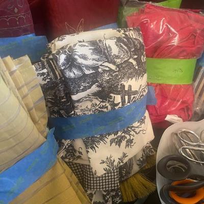 Sale Photo Thumbnail #97