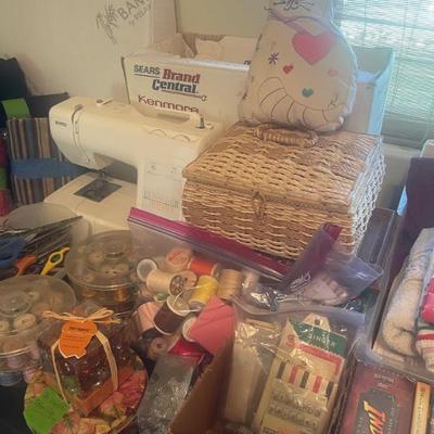 Sale Photo Thumbnail #100