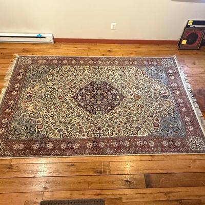 Large Area Wool Rug 9ft X 6ft