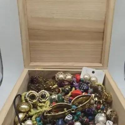 Jewerly Mystery Box