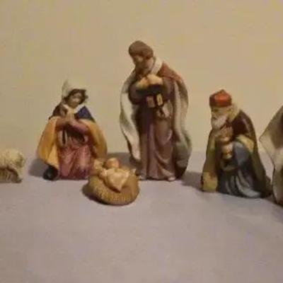 Vintage O'well Nativity Scene Figures