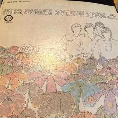 Sale Photo Thumbnail #243