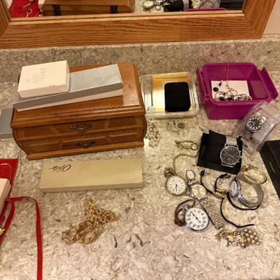 Sale Photo Thumbnail #175