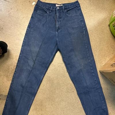 Sale Photo Thumbnail #245