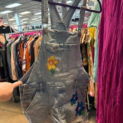 Sale Photo Thumbnail #208