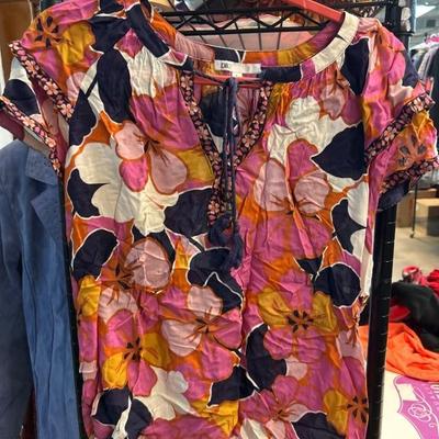 Sale Photo Thumbnail #218