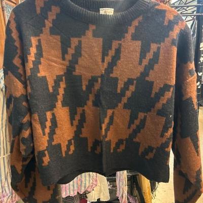 Sale Photo Thumbnail #90