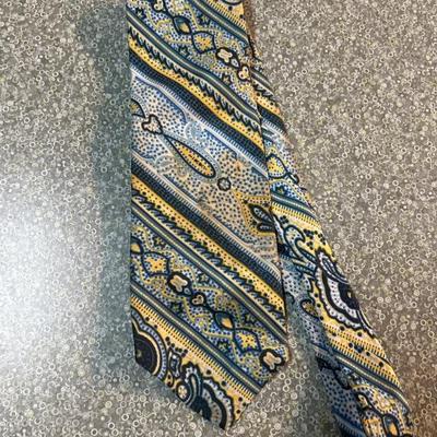 Sale Photo Thumbnail #203