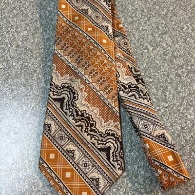 Sale Photo Thumbnail #154