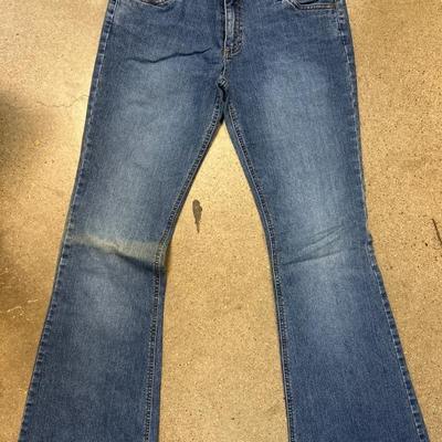 Sale Photo Thumbnail #13