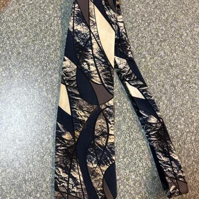 Sale Photo Thumbnail #194