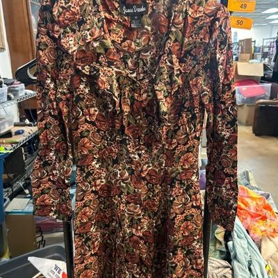 Sale Photo Thumbnail #41