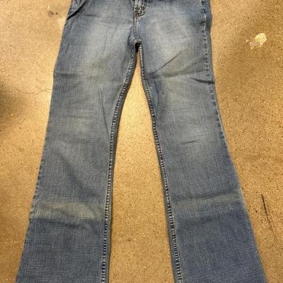 Sale Photo Thumbnail #10