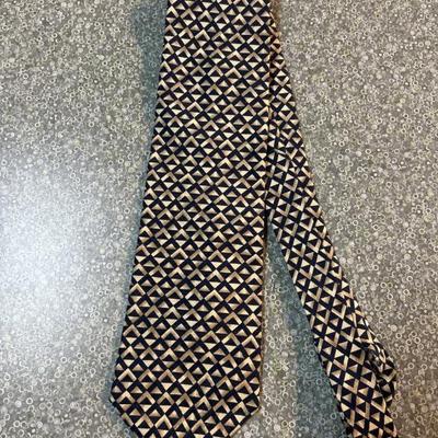 Sale Photo Thumbnail #166