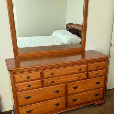 Sale Photo Thumbnail #6