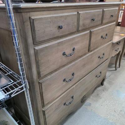 Sale Photo Thumbnail #292