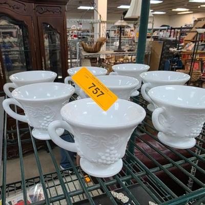 Sale Photo Thumbnail #322