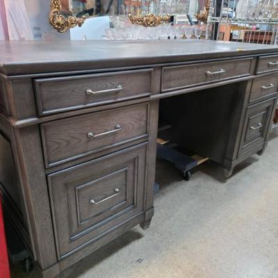 Sale Photo Thumbnail #364